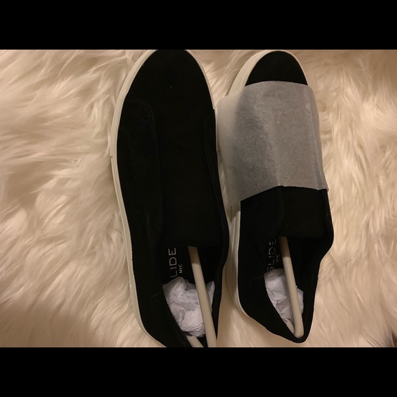 J slides shoes - Picture 4 of 8